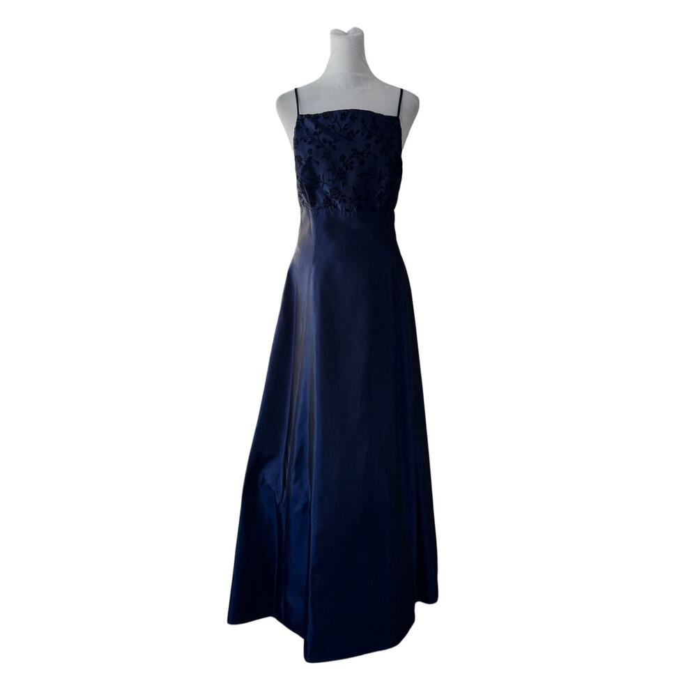 Vintage Y2K Windsor Dark Blue Corset Back Floor Length Prom Dress